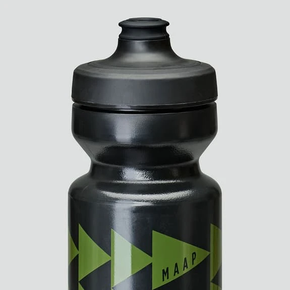 MAAP Phase 650 Ml Bottle Black Olive Green 2 MAAP Phase 650 Ml Bottle Black Olive Green - Image 2