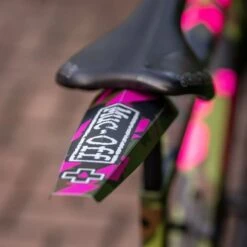 Muc-Off Rear Ride Guard Green Camouflage Pink -Cycle Pack Shop mf 20292 003