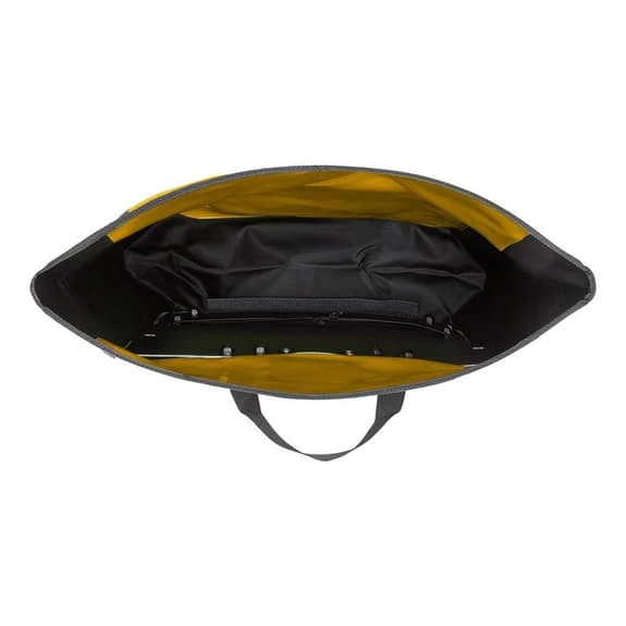 Ortlieb Messenger-Bag 39L Black Deep Yellow 4 Ortlieb Messenger-Bag 39L Black Deep Yellow - Image 4