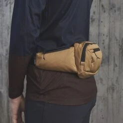 POC Lamina Light Brown Waist Bag Light Brown Black 9 POC Lamina Light Brown Waist Bag Light Brown Black -Cycle Pack Shop pc 25120 1815 004