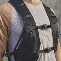 POC Column VPD Hydration Vest Black -Cycle Pack Shop pc 25121 1002 004