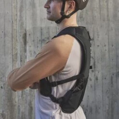 POC Column VPD Hydration Vest Black -Cycle Pack Shop pc 25121 1002 006