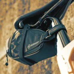 SKS Racer Straps 800 Saddle Bag Black 7 SKS Racer Straps 800 Saddle Bag Black -Cycle Pack Shop sks 11519 004