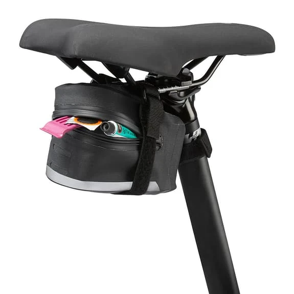 Vaude Aqua M Saddle Bag Black 4 Vaude Aqua M Saddle Bag Black - Image 4